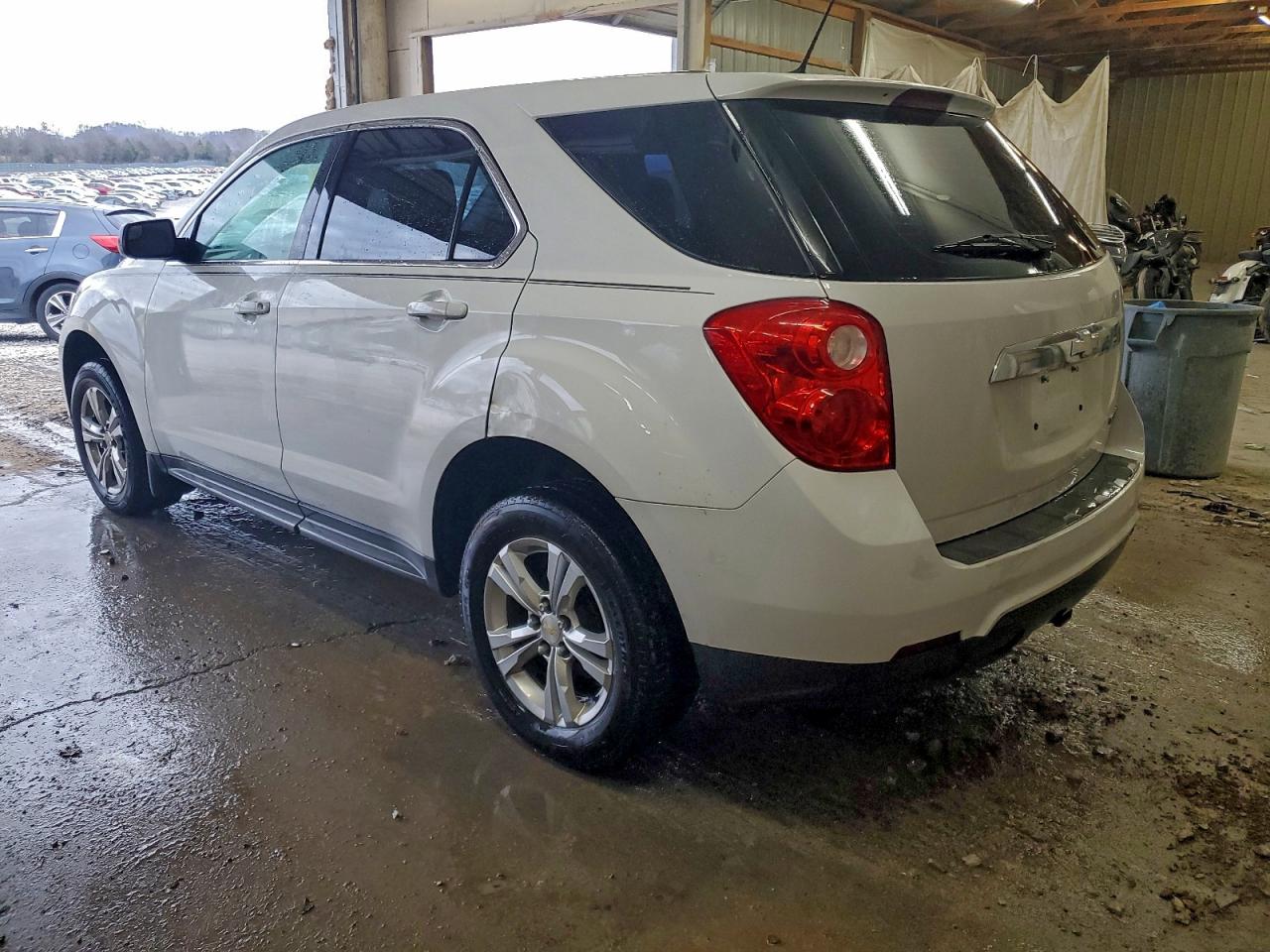 2014 CHEVROLET EQUINOX LS photo 2