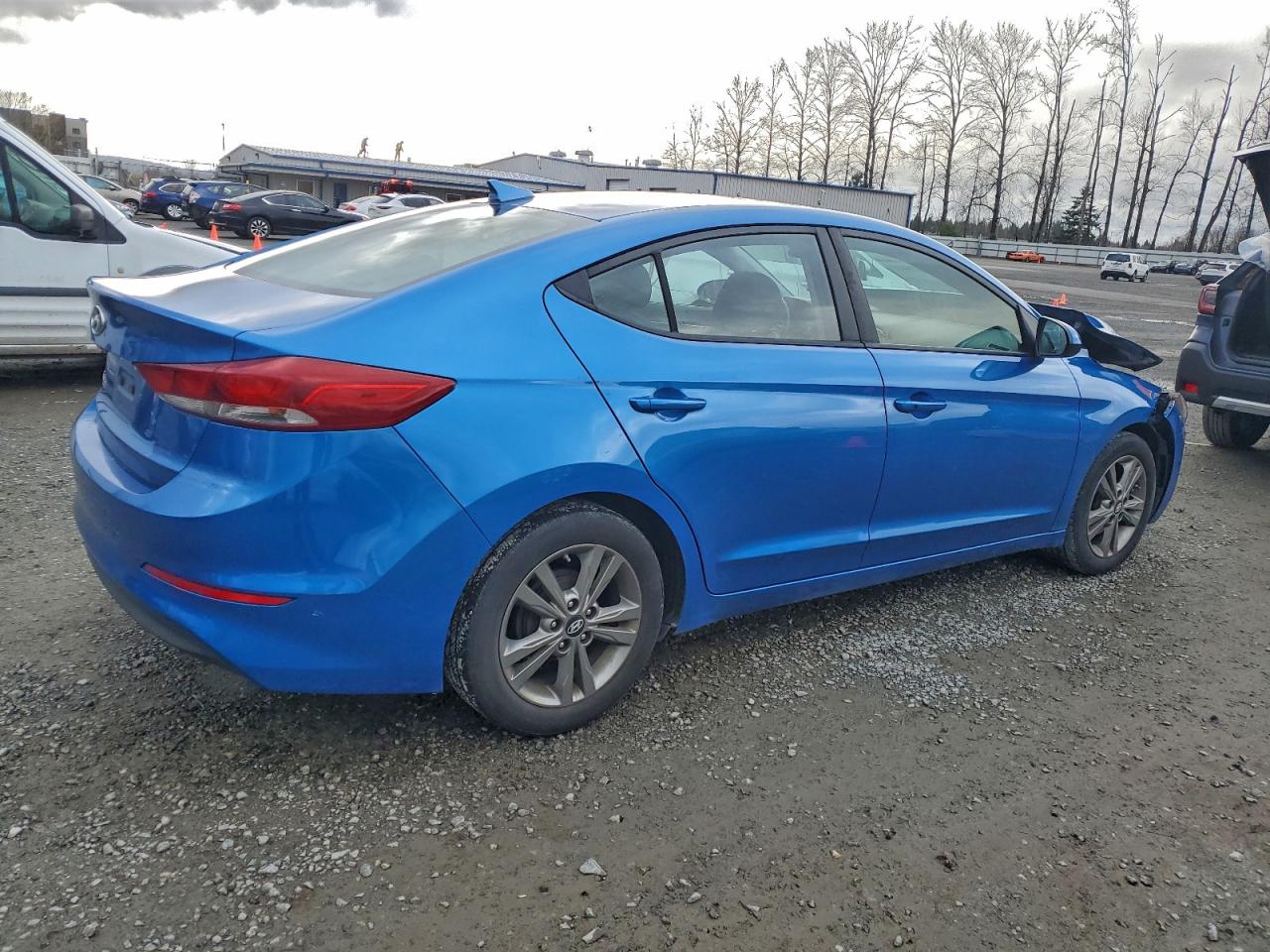 2017 HYUNDAI ELANTRA SE photo 3