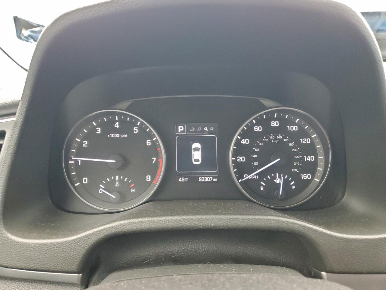 2017 HYUNDAI ELANTRA SE photo 9