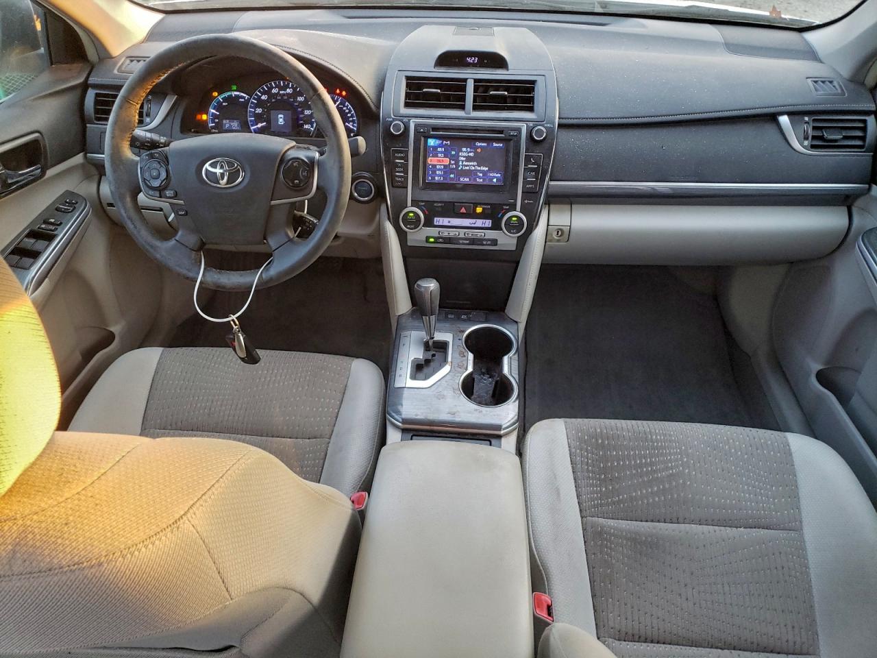 2012 TOYOTA CAMRY HYBRID photo 8