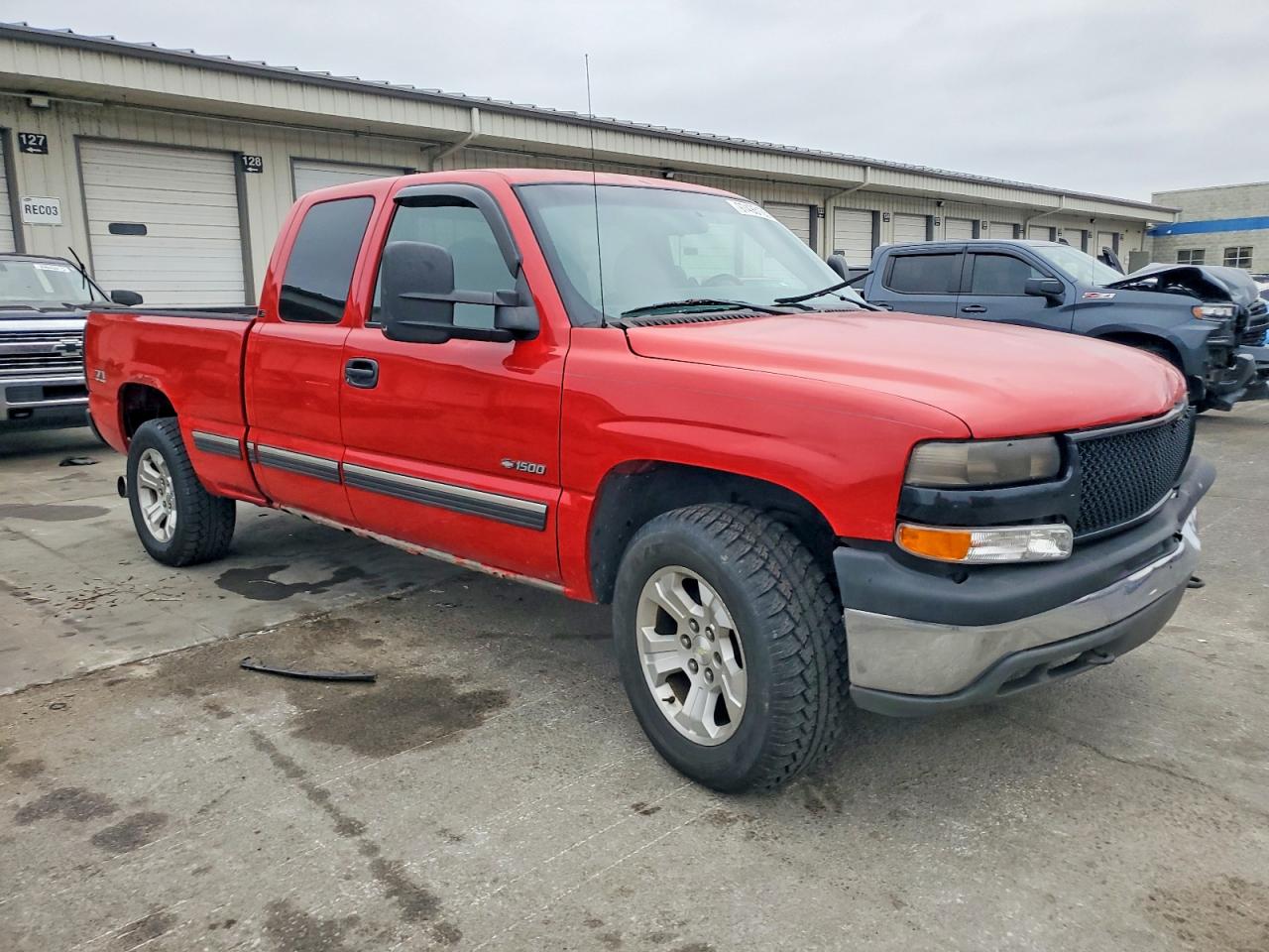 2002 CHEVROLET SILVERADO K1500 photo 4