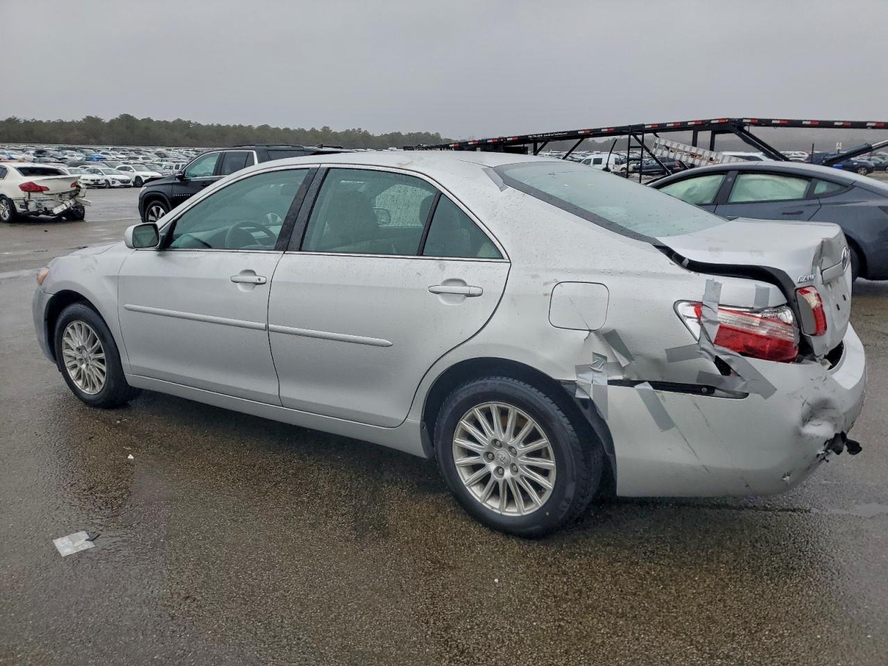 2009 TOYOTA CAMRY BASE photo 2