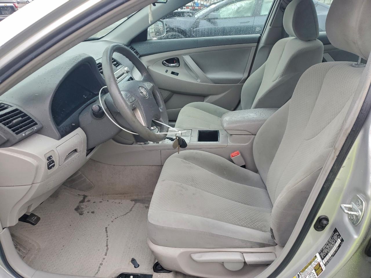 2009 TOYOTA CAMRY BASE photo 7