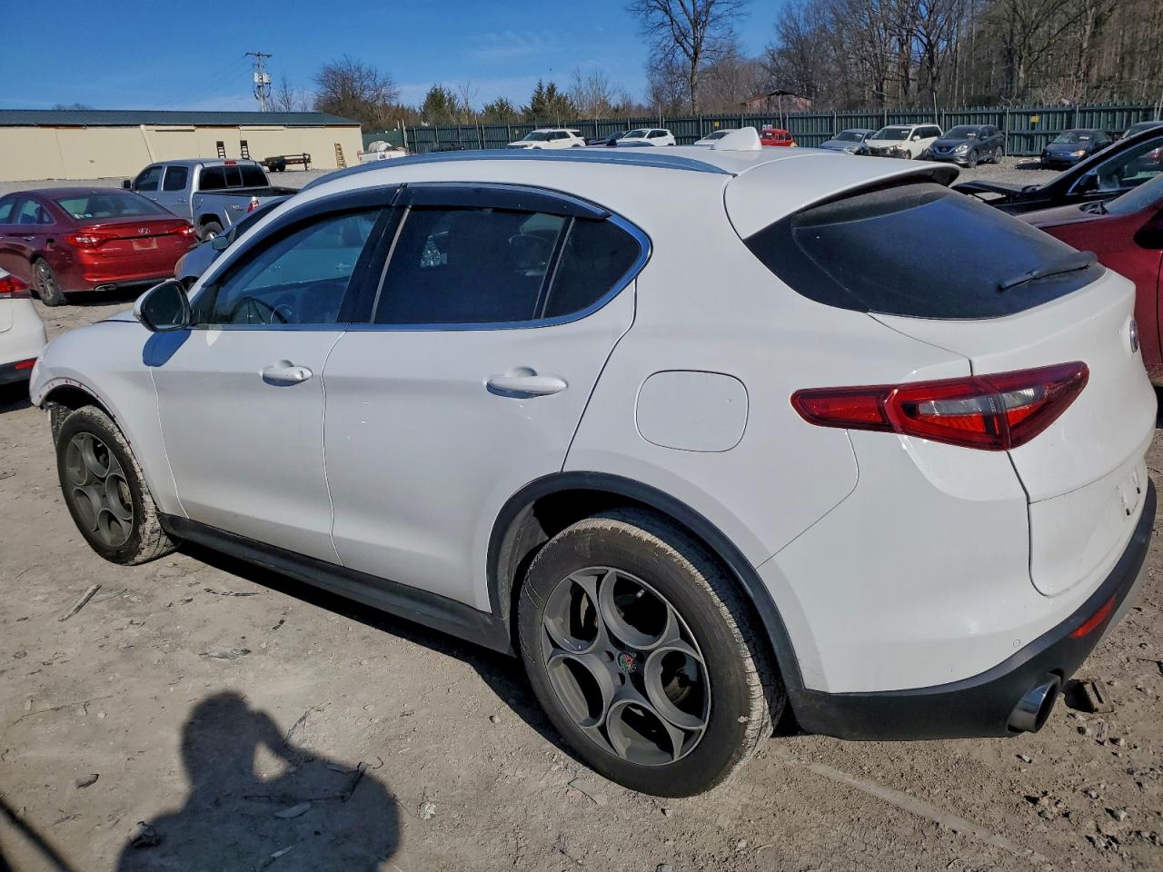 2020 ALFA ROMEO STELVIO photo 2