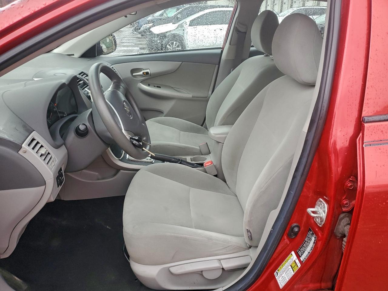 2010 TOYOTA COROLLA BASE photo 7