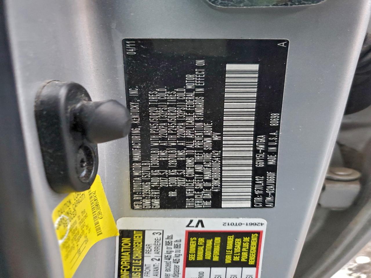 2011 TOYOTA VENZA photo 12