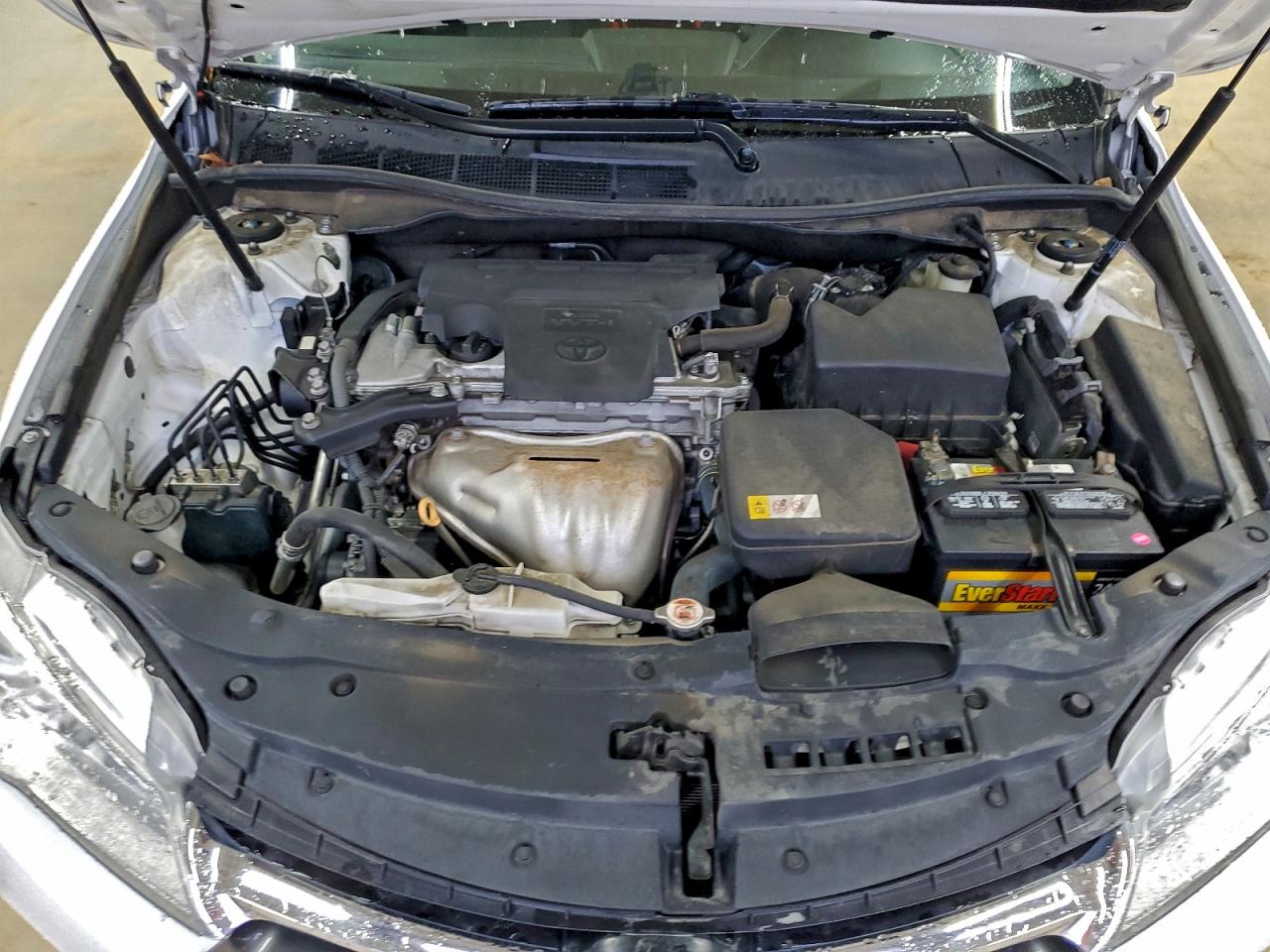 2017 TOYOTA CAMRY LE photo 11