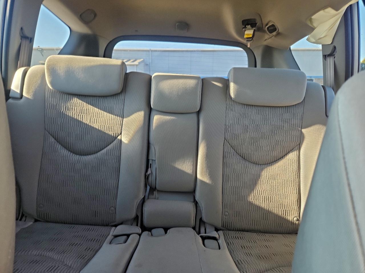 2009 TOYOTA RAV4 photo 10