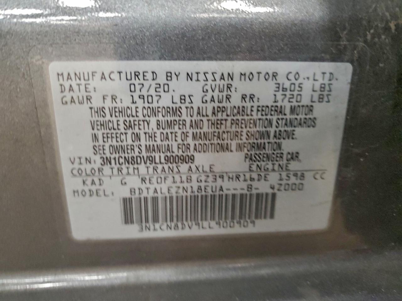 2020 NISSAN VERSA S photo 12