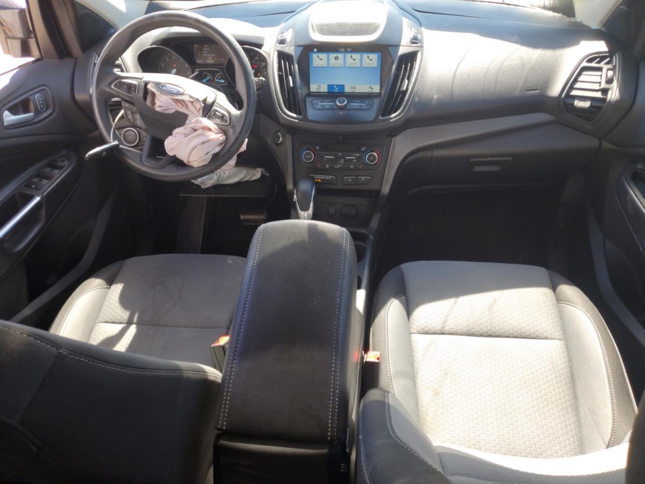 2019 FORD ESCAPE SE photo 8