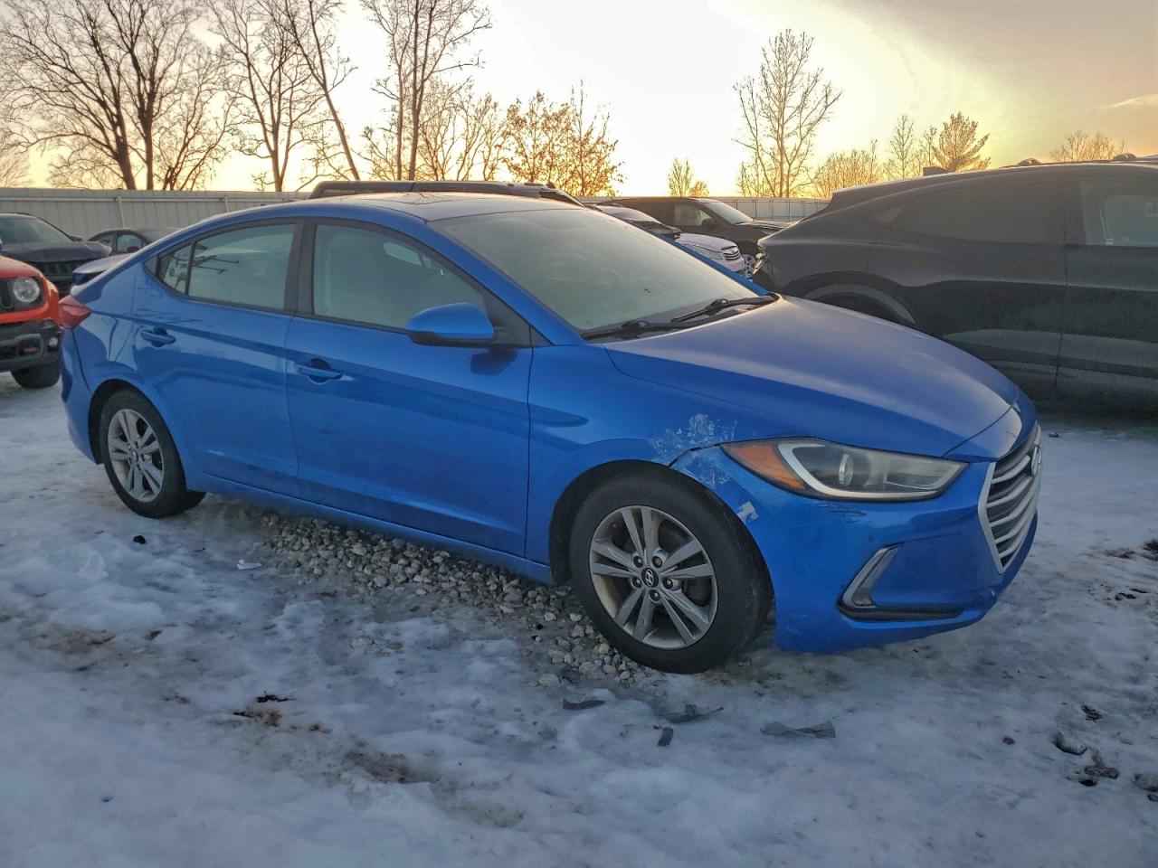 2018 HYUNDAI ELANTRA SEL photo 4