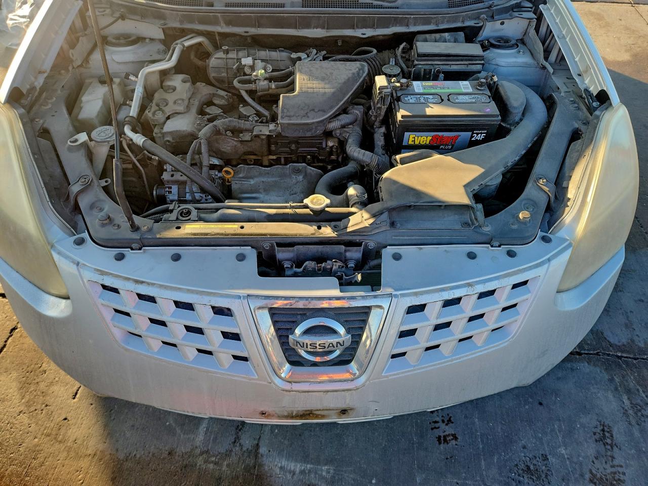 2009 NISSAN ROGUE S photo 12