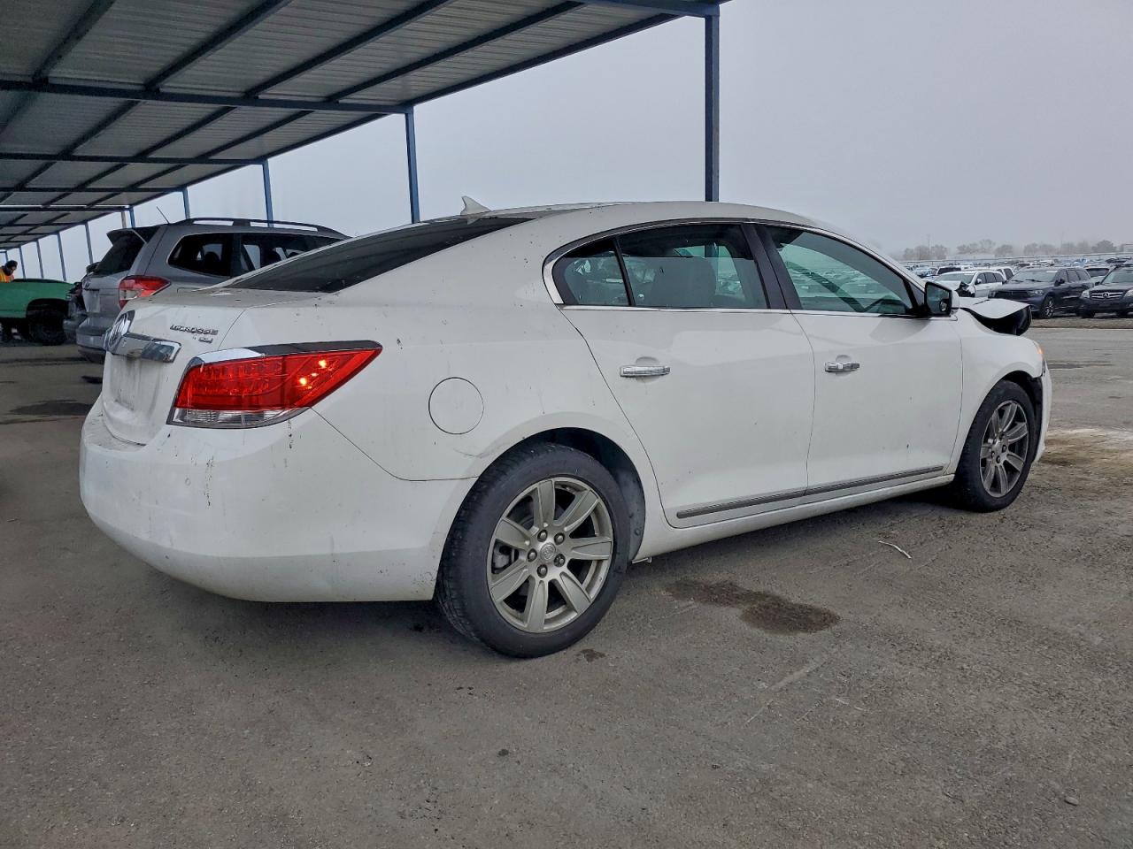 2010 BUICK LACROSSE CXL photo 3