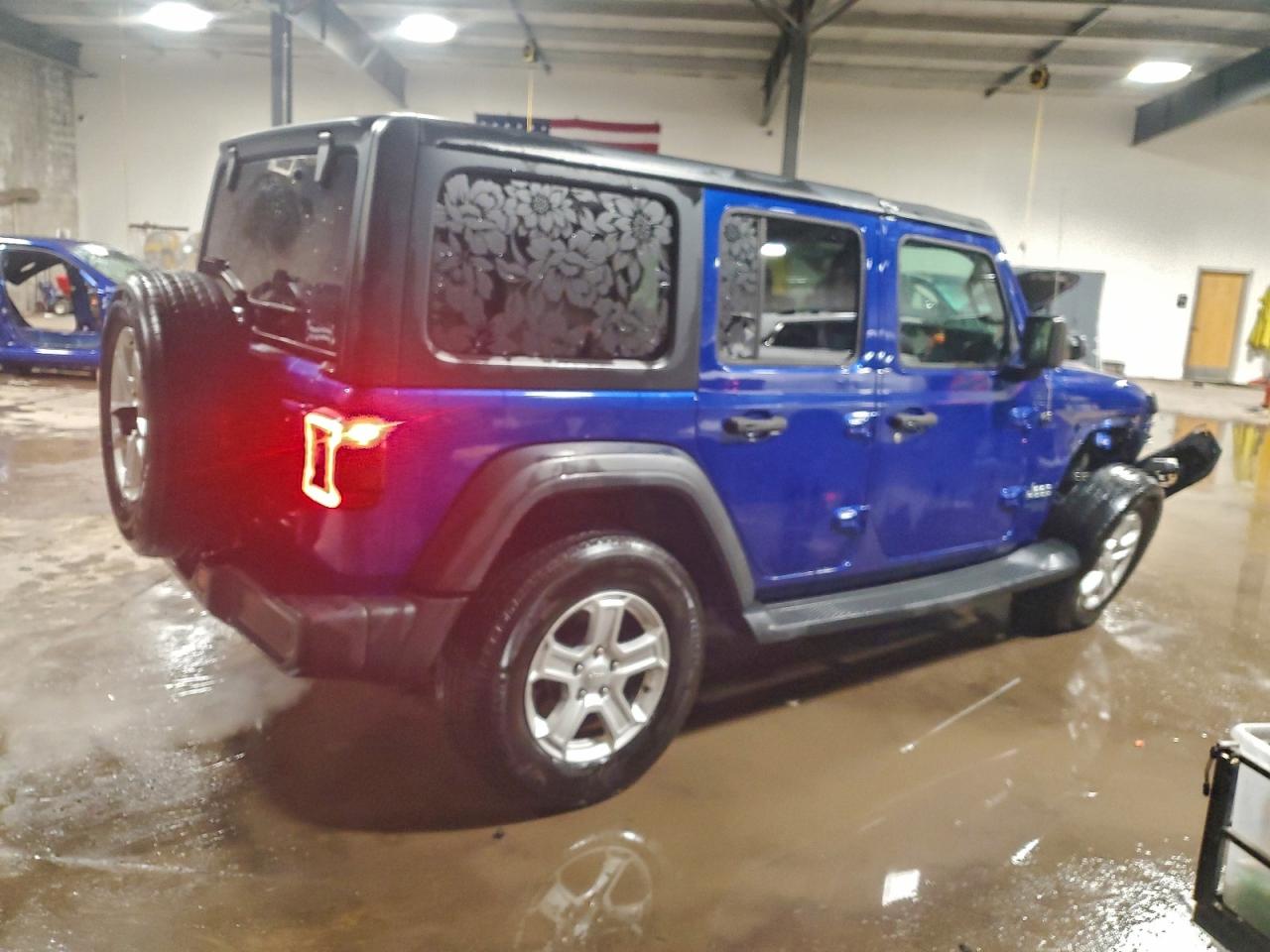 2018 JEEP WRANGLER UNLIMITED SPORT photo 3