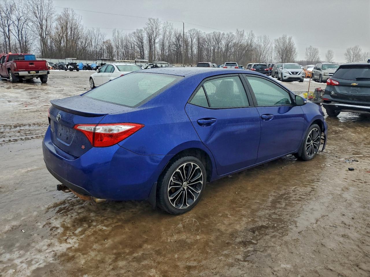 2015 TOYOTA COROLLA L photo 3
