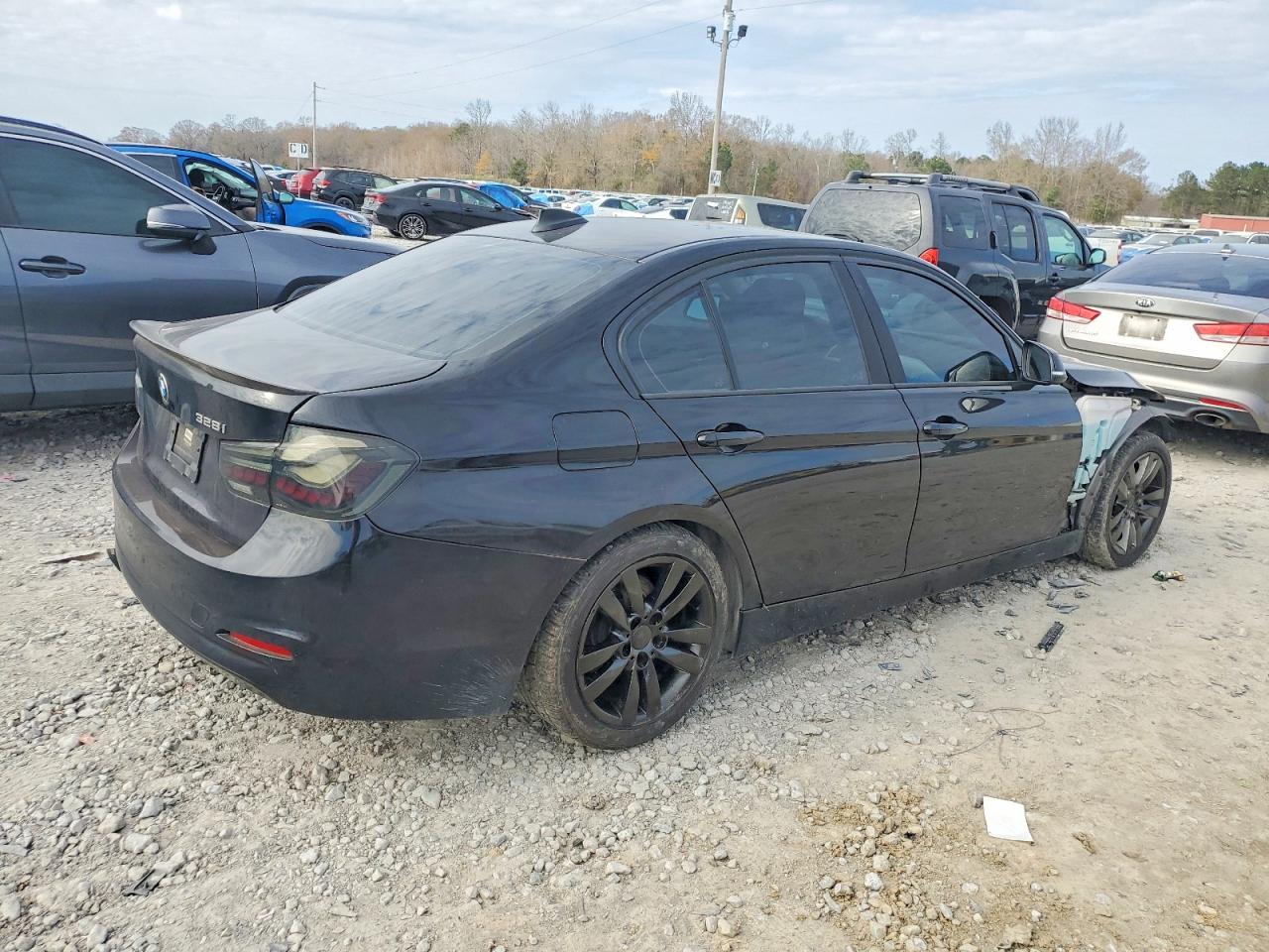 2017 BMW 320 I photo 3