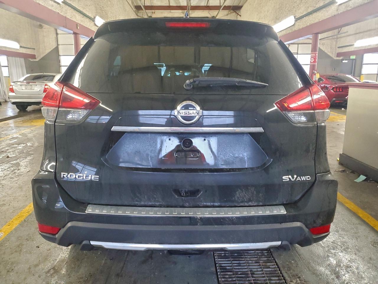 2018 NISSAN ROGUE S photo 6