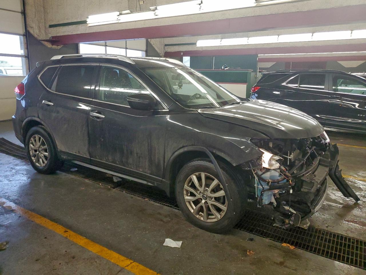 2018 NISSAN ROGUE S photo 4