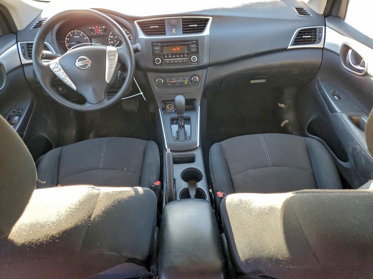 2016 NISSAN SENTRA S photo 8