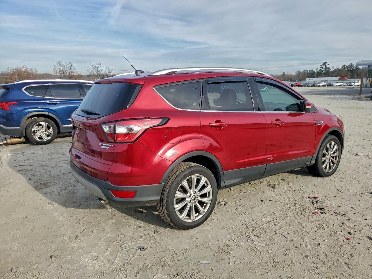 2017 FORD ESCAPE TITANIUM photo 3