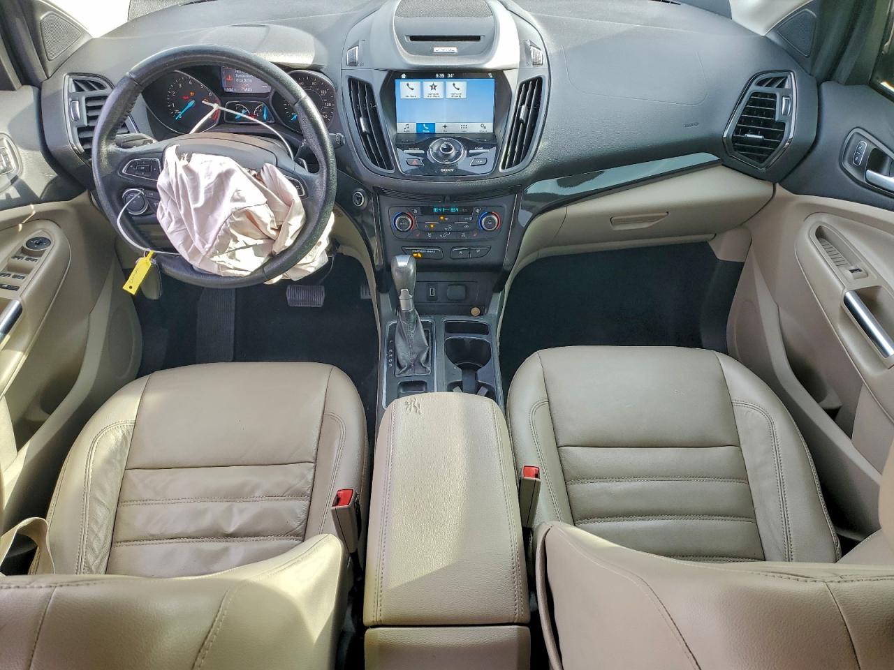 2017 FORD ESCAPE TITANIUM photo 8