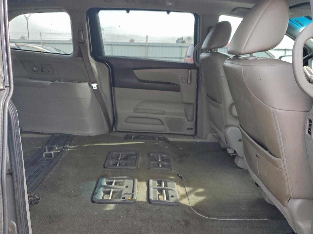 2012 HONDA ODYSSEY EXL photo 11