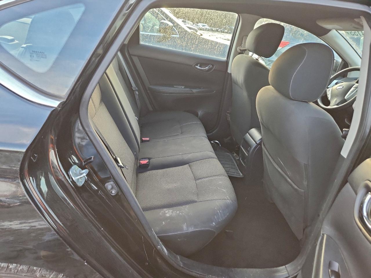 2016 NISSAN SENTRA S photo 10