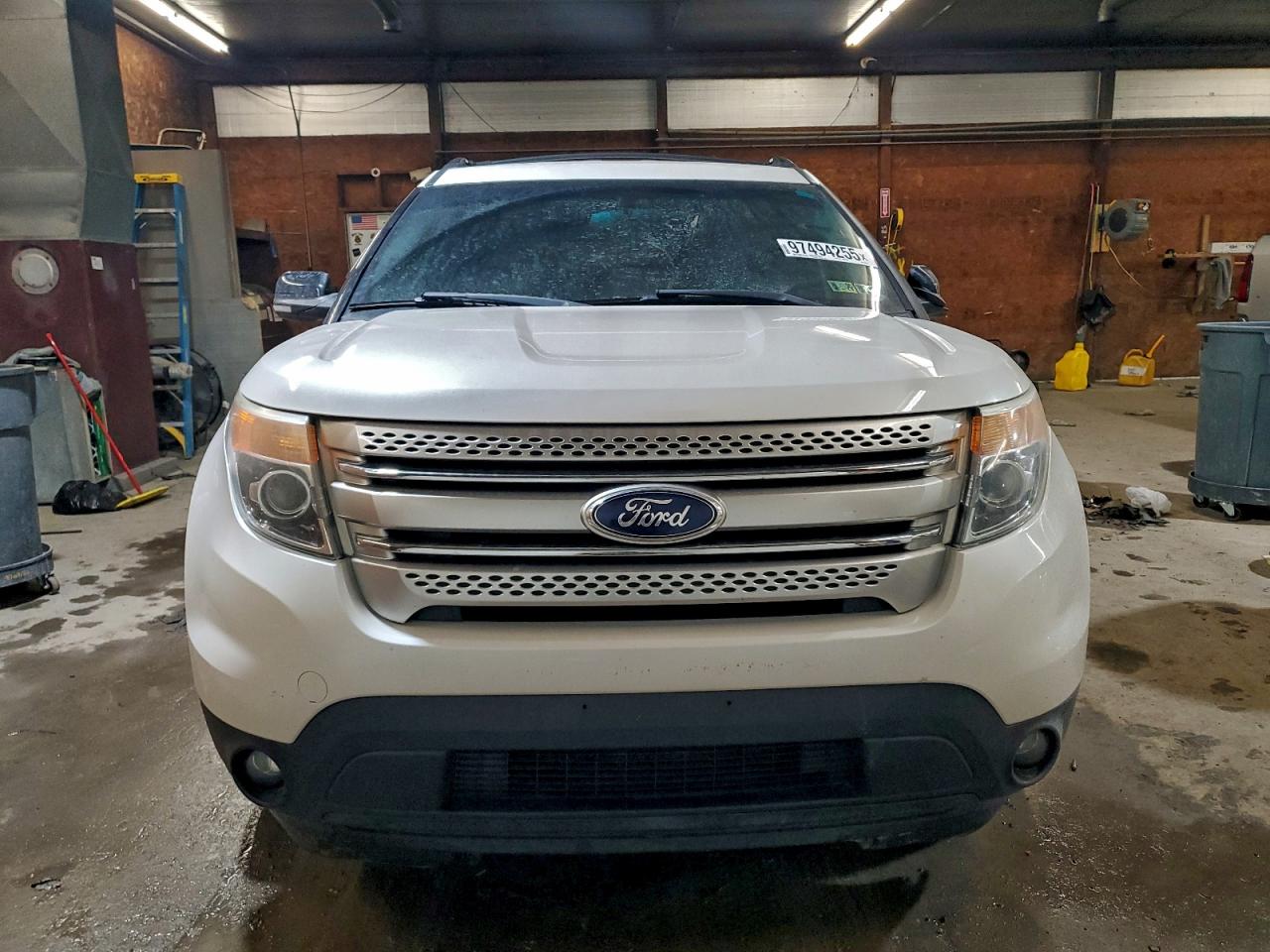 2014 FORD EXPLORER XLT photo 5