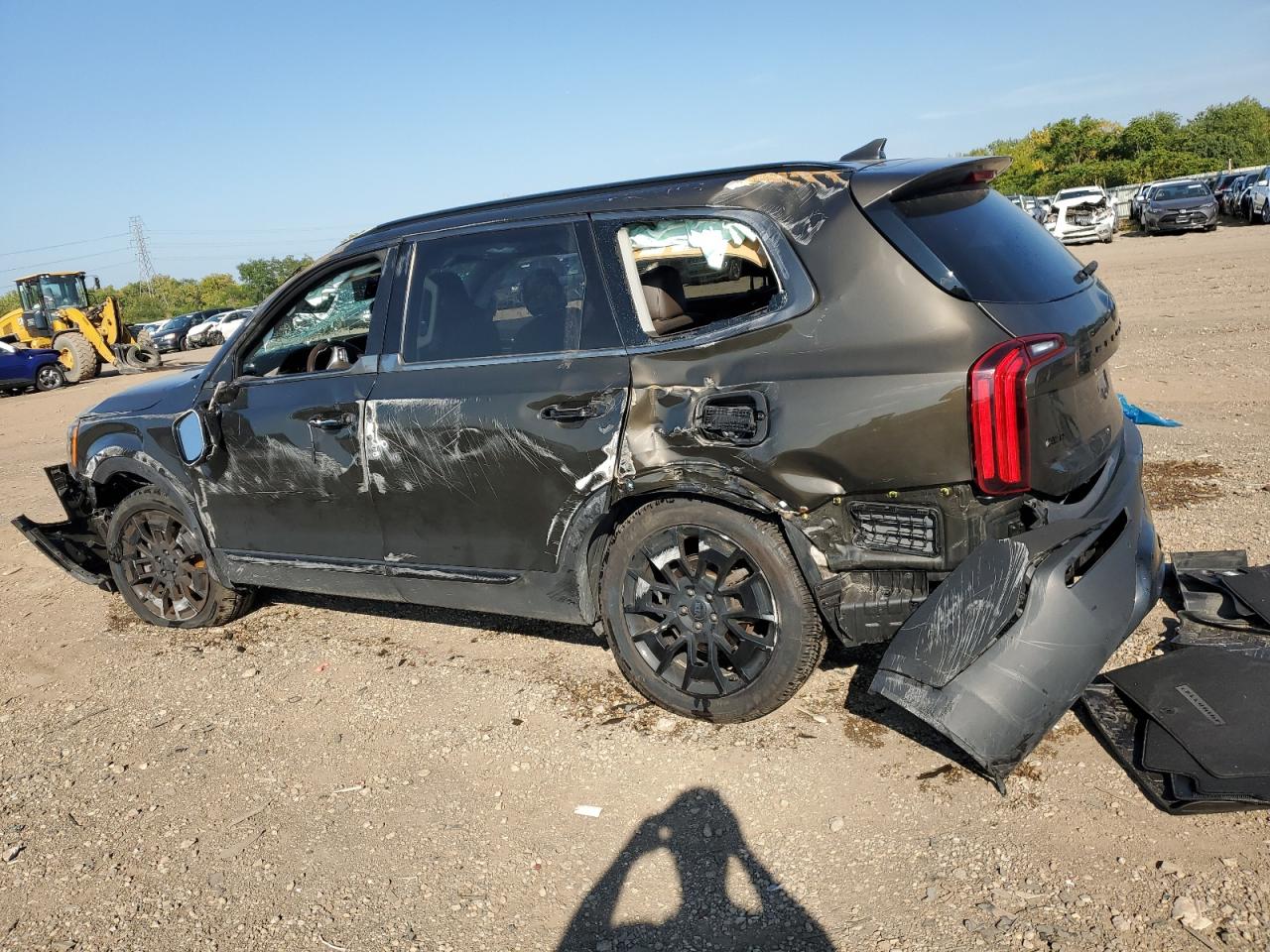 2021 KIA TELLURIDE SX photo 2
