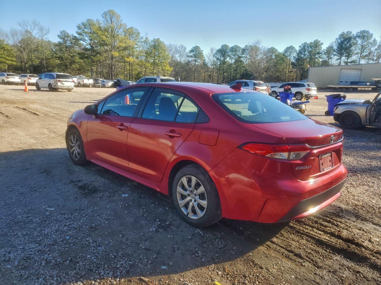 2020 TOYOTA COROLLA LE photo 2