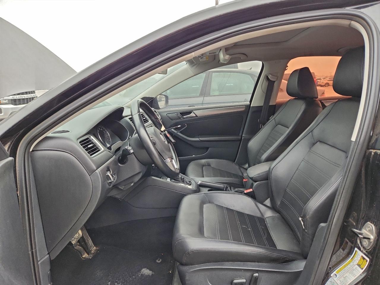 2014 VOLKSWAGEN JETTA SEL photo 7