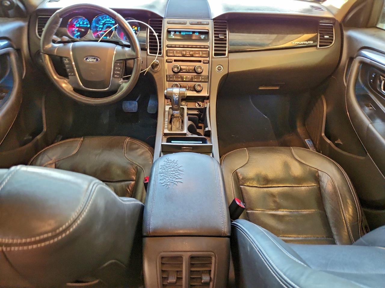 2010 FORD TAURUS LIMITED photo 8