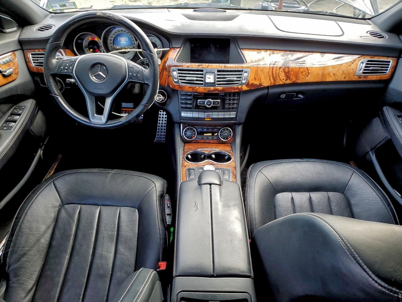 2014 MERCEDES-BENZ CLS 550 4MATIC photo 8