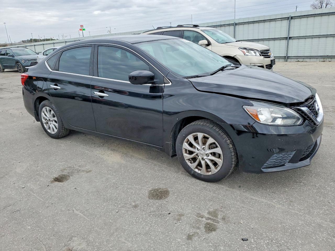 2018 NISSAN SENTRA S photo 4