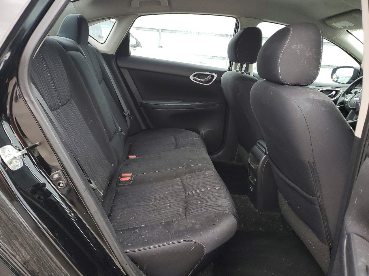 2018 NISSAN SENTRA S photo 10