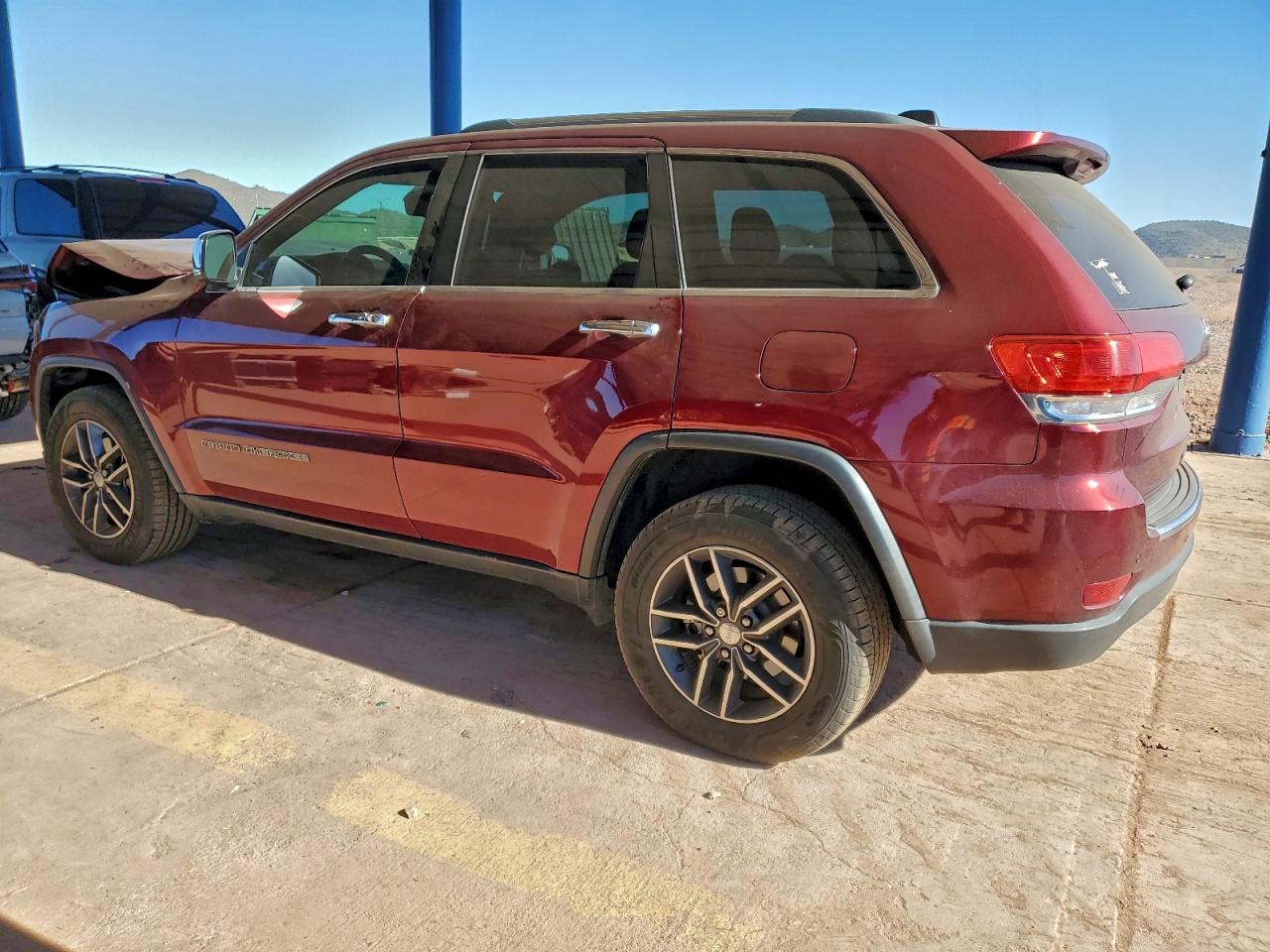 2018 JEEP GRAND CHEROKEE LIMITED photo 2