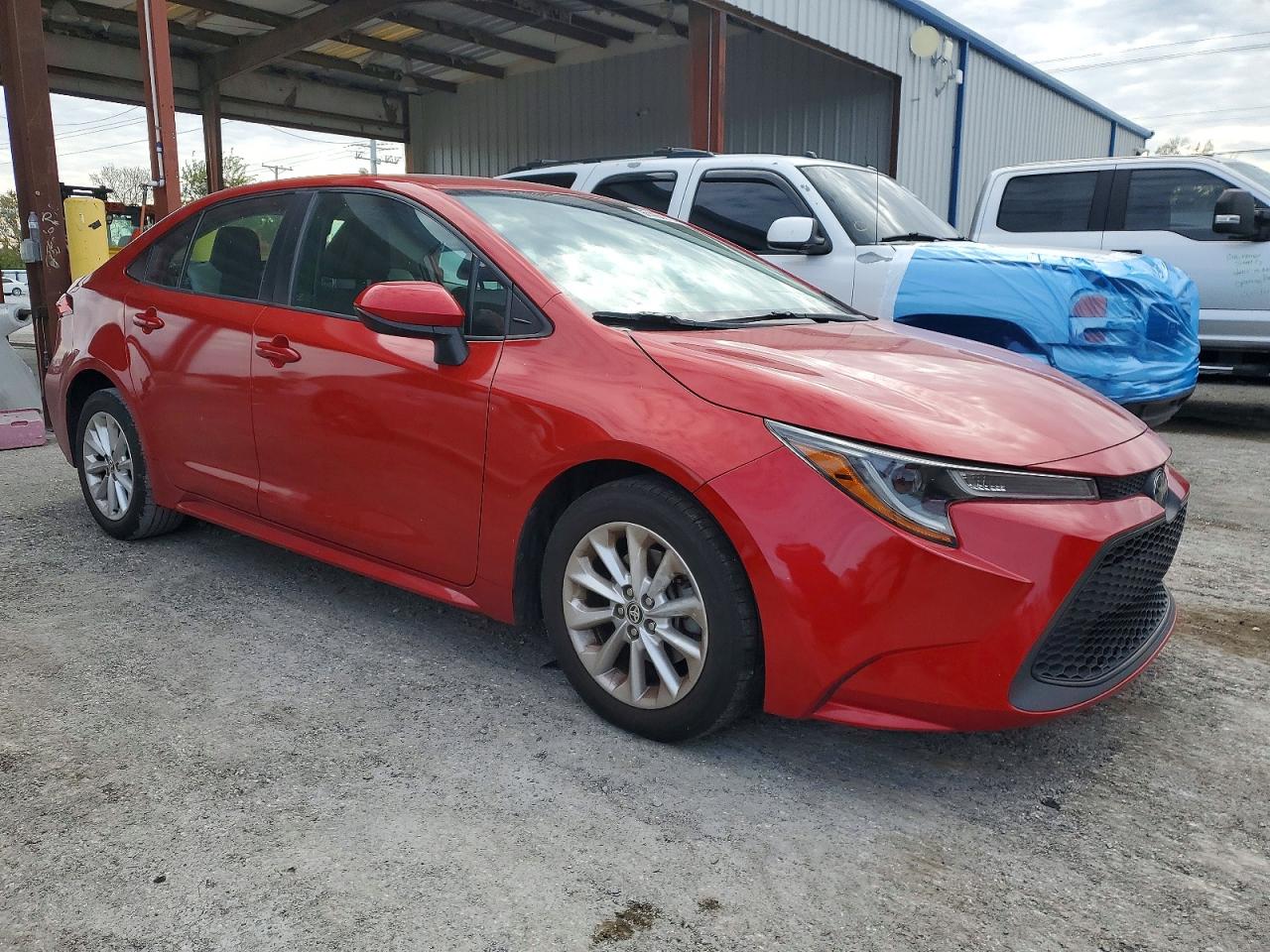 2020 TOYOTA COROLLA LE photo 4