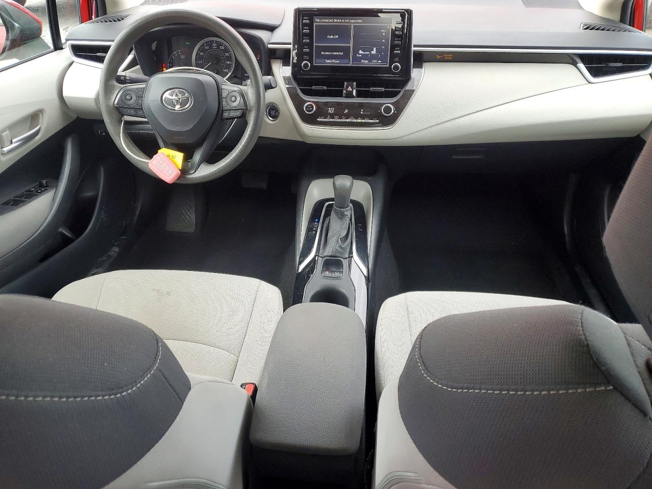 2020 TOYOTA COROLLA LE photo 8