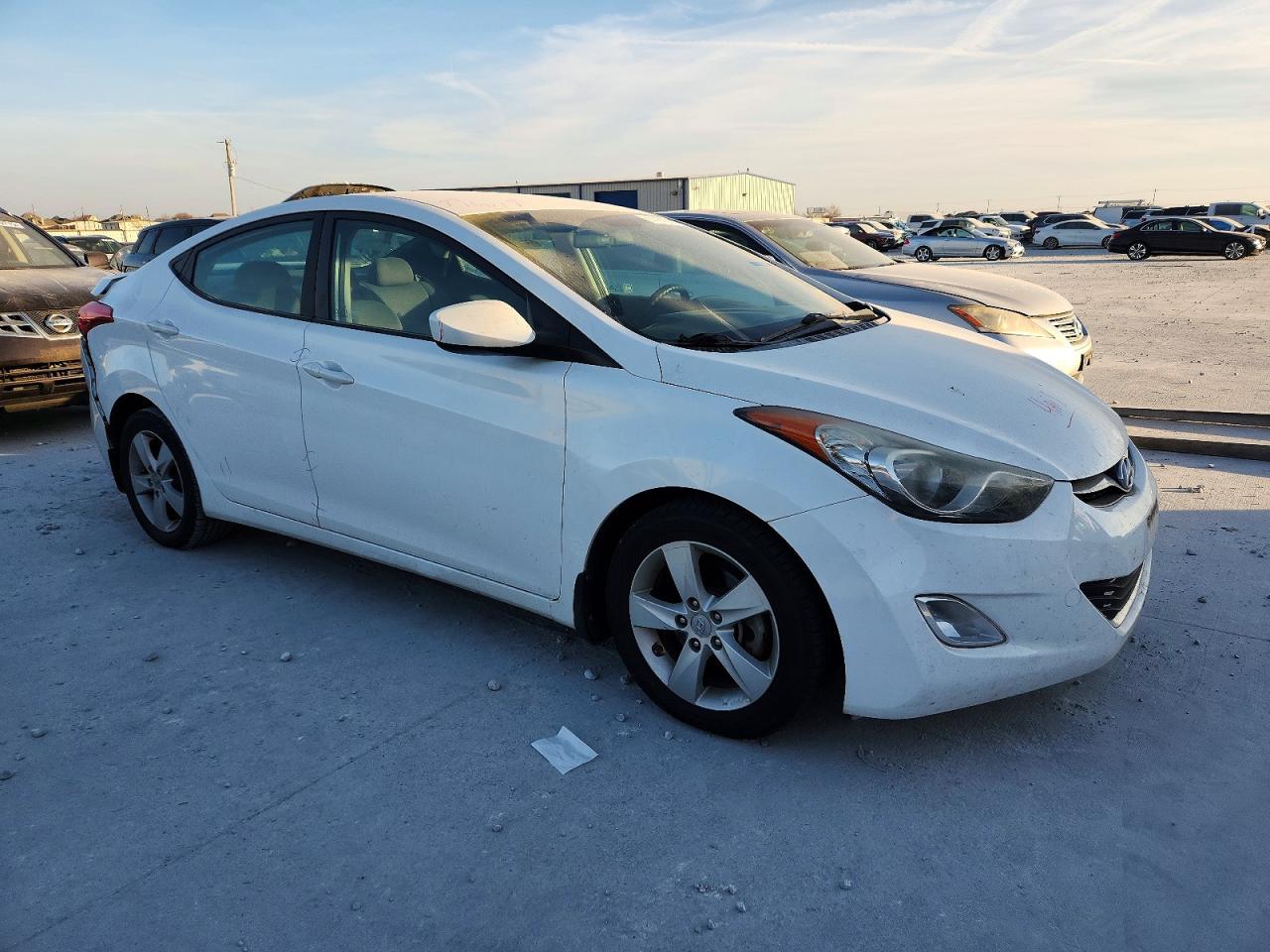 2013 HYUNDAI ELANTRA GLS photo 4