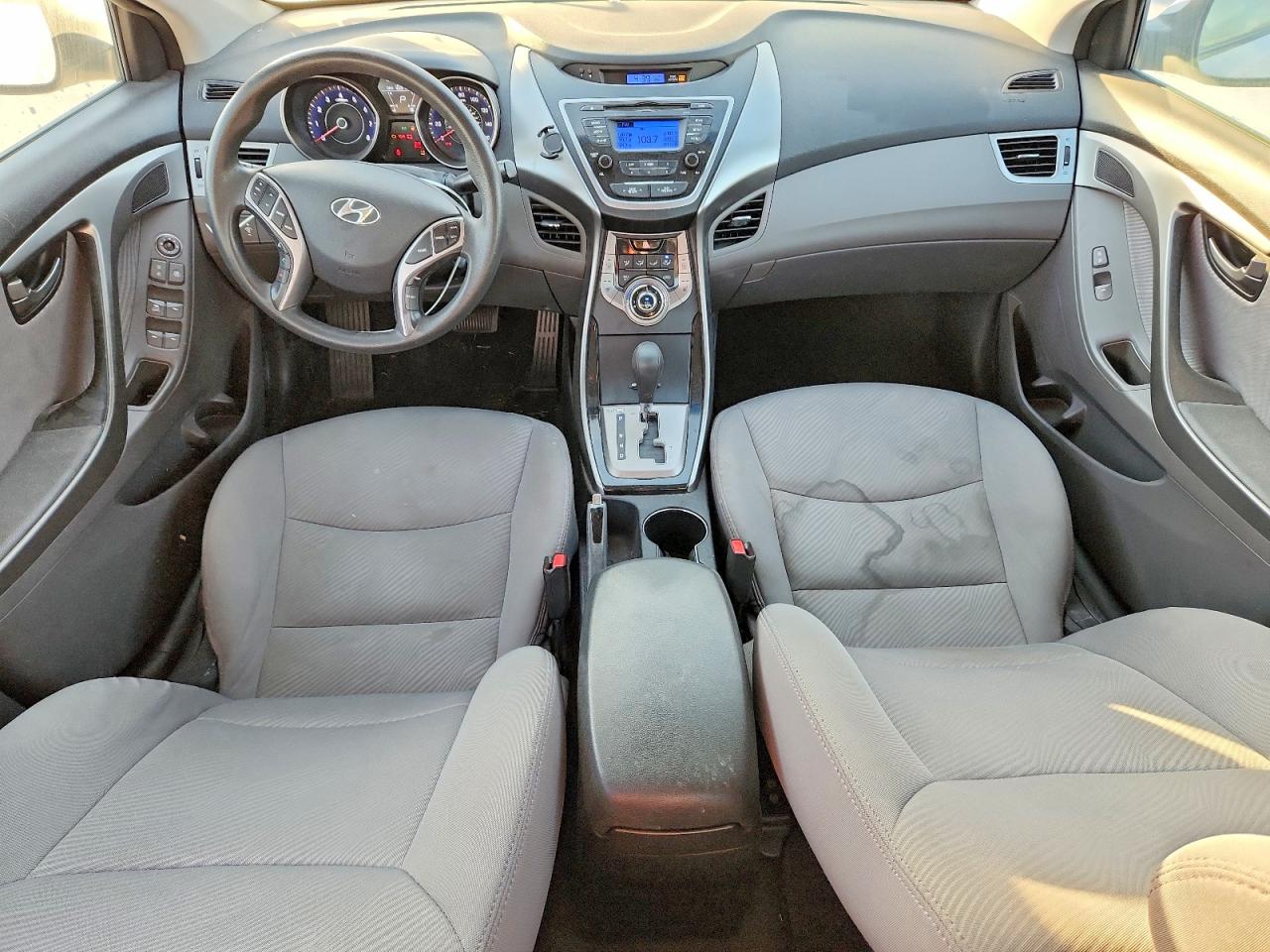 2013 HYUNDAI ELANTRA GLS photo 8