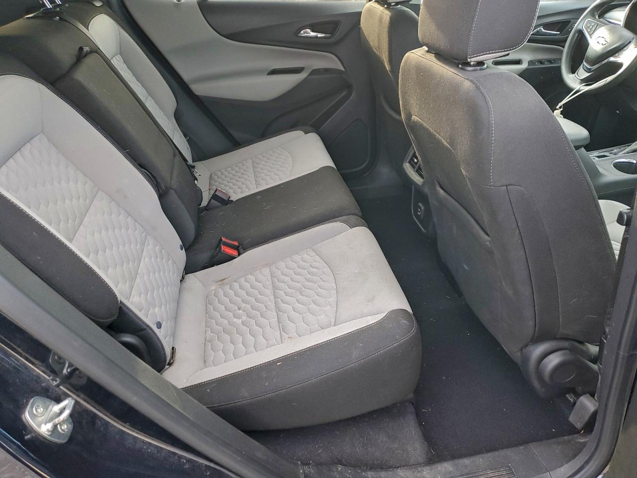 2021 CHEVROLET EQUINOX LS photo 10