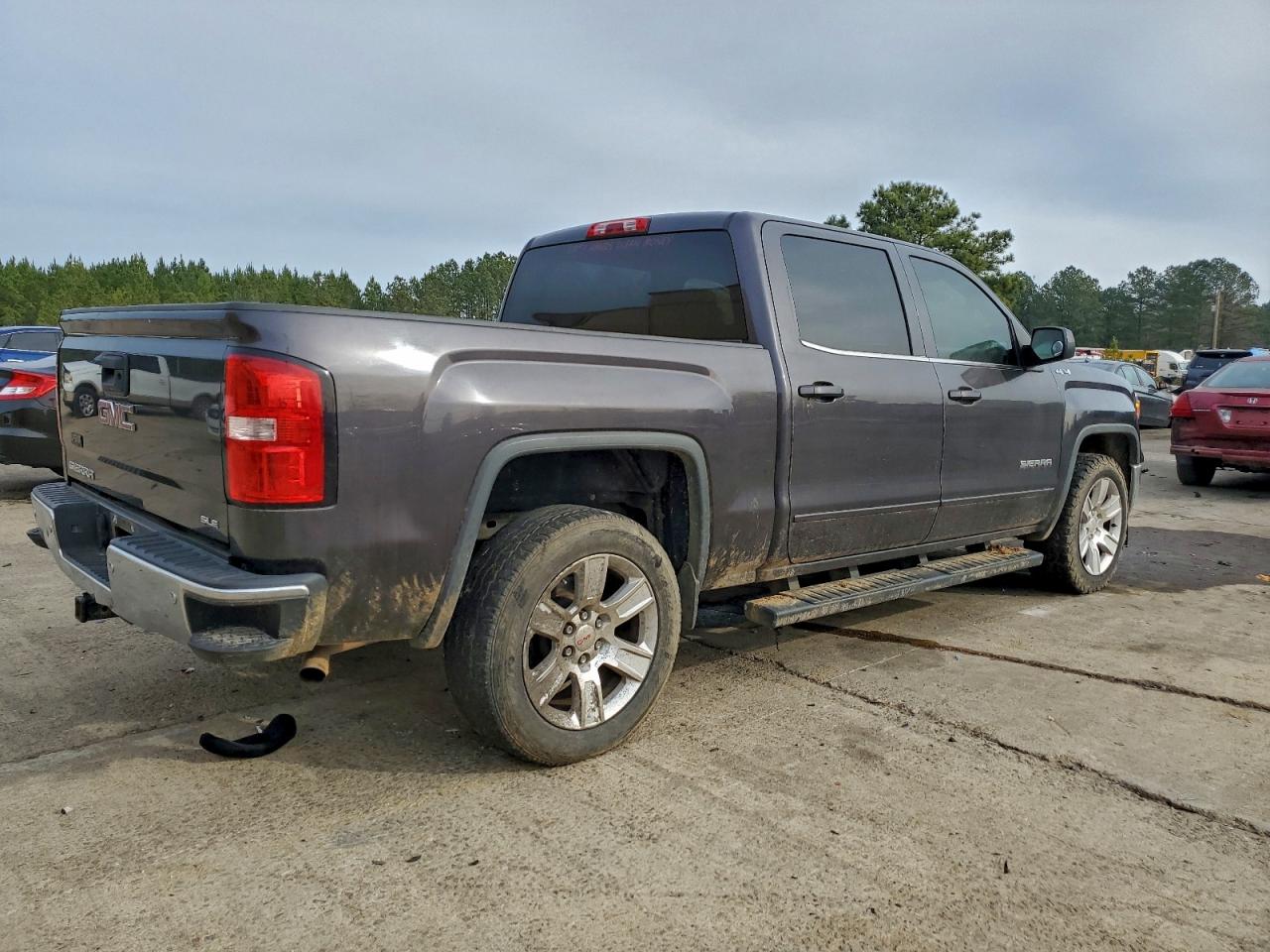 2014 GMC SIERRA K1500 SLE photo 3