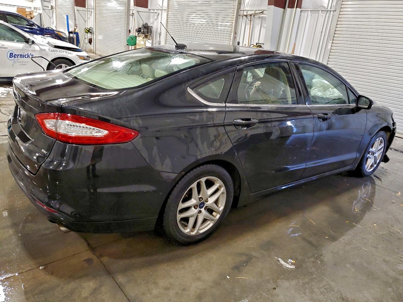 2013 FORD FUSION SE photo 3