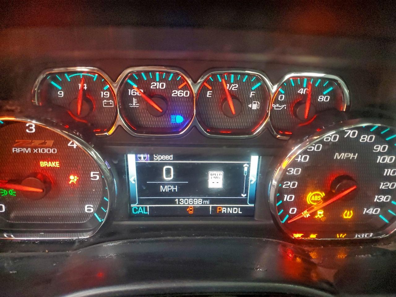 2017 CHEVROLET SILVERADO K1500 LT photo 9