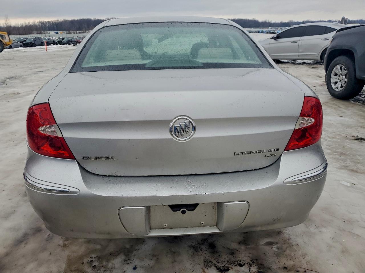2008 BUICK LACROSSE CX photo 11