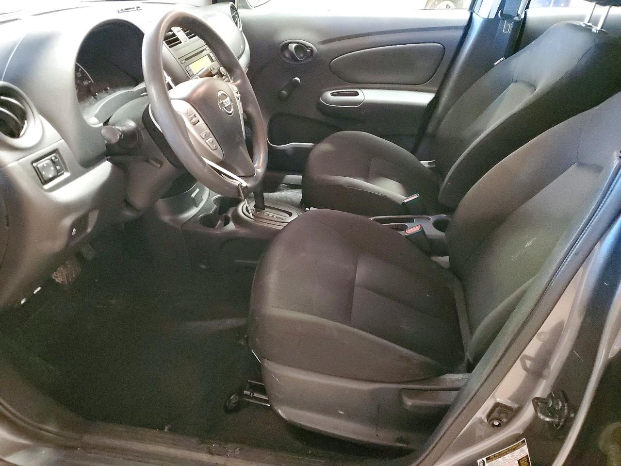 2018 NISSAN VERSA S photo 7
