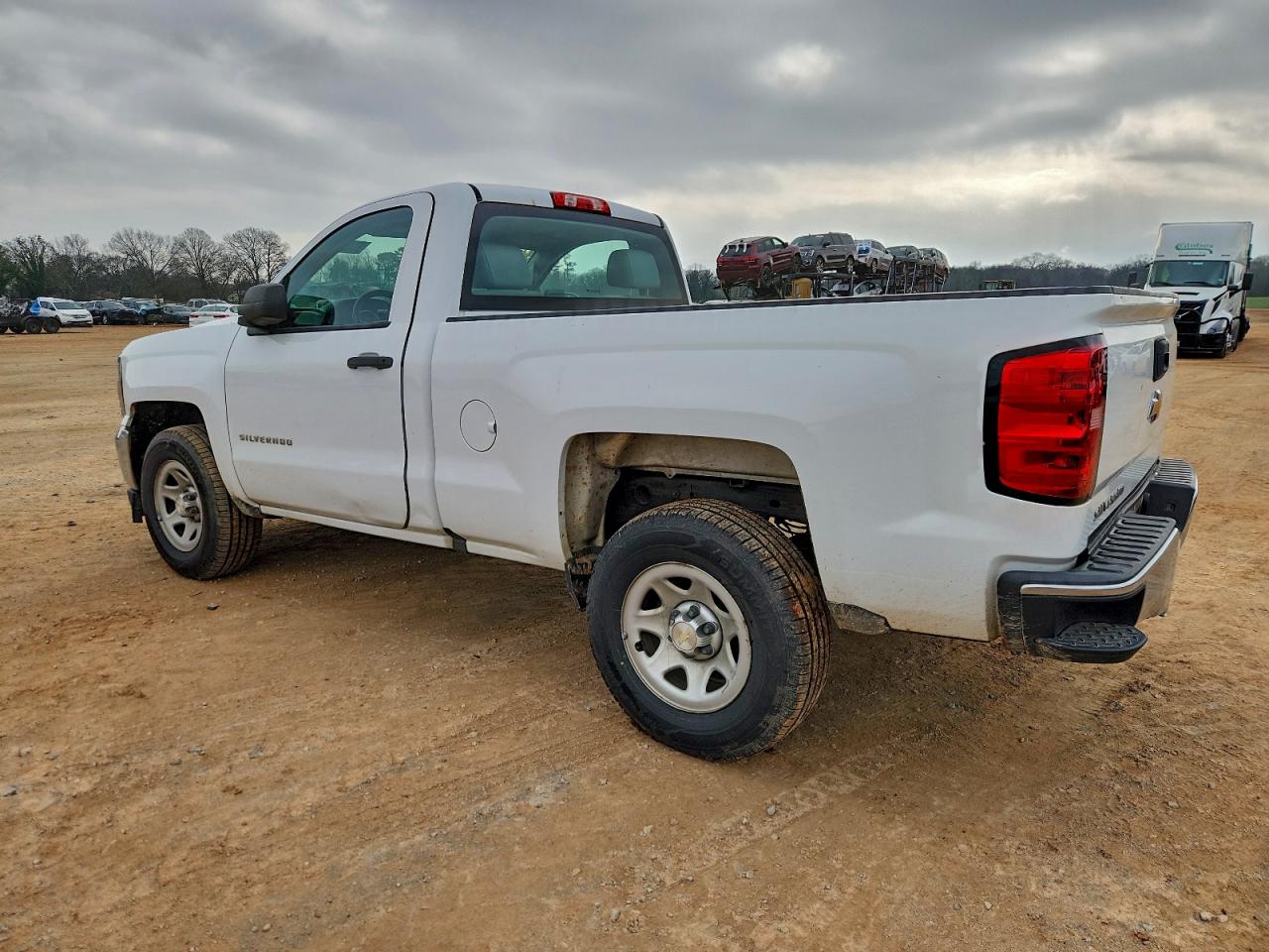 2017 CHEVROLET SILVERADO C1500 photo 2