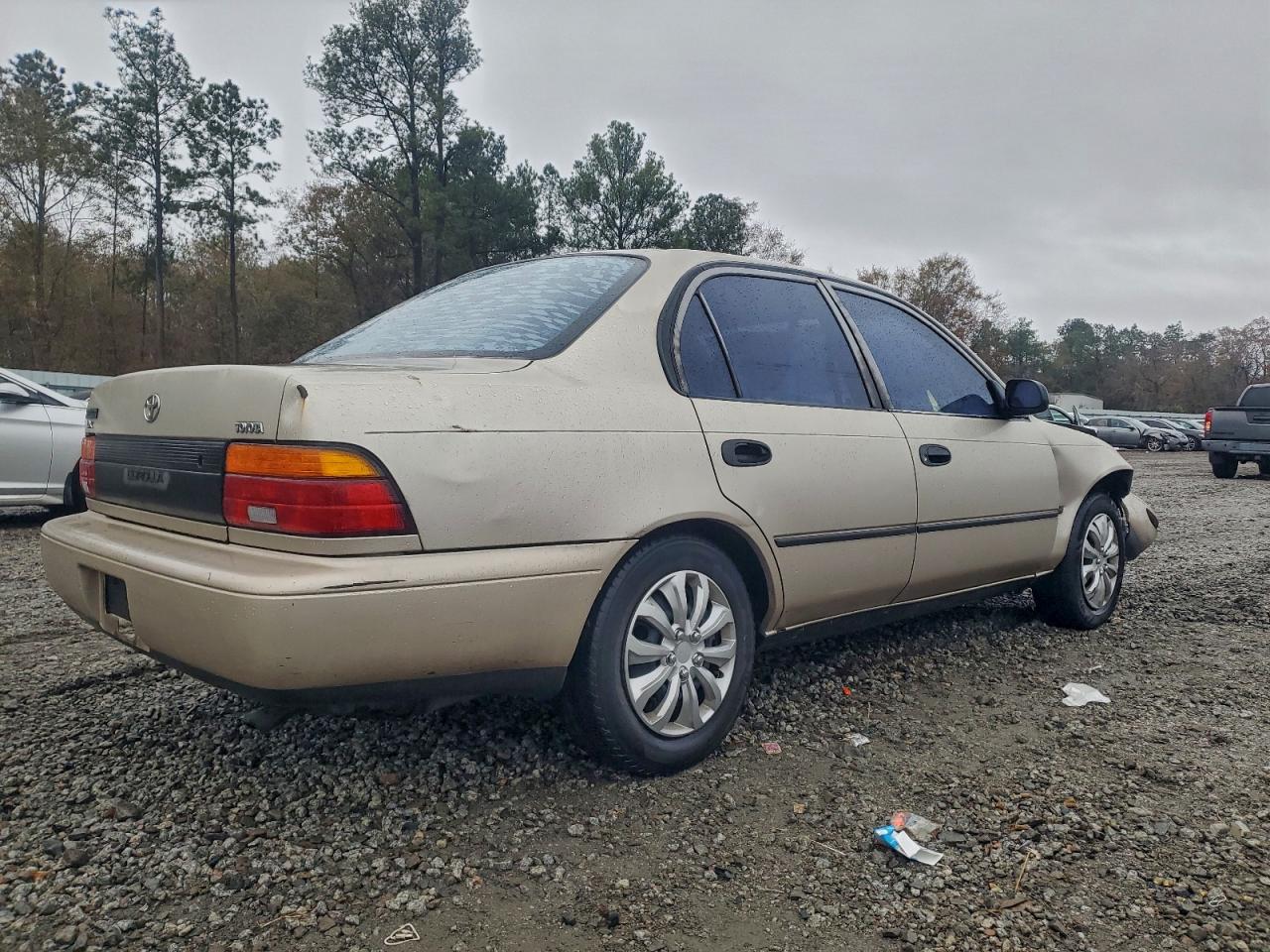 1995 TOYOTA COROLLA photo 3