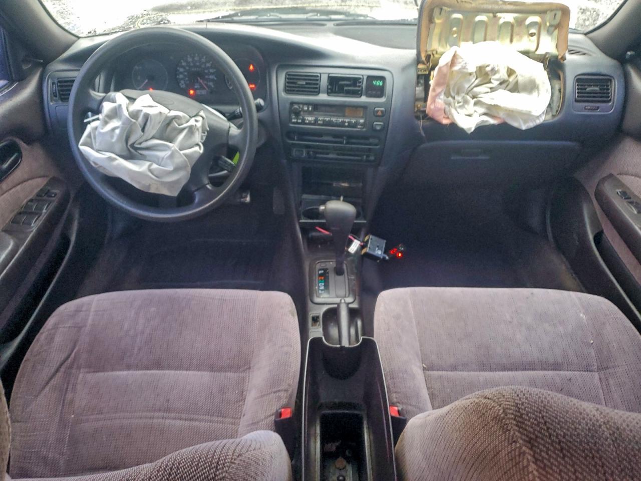 1995 TOYOTA COROLLA photo 8