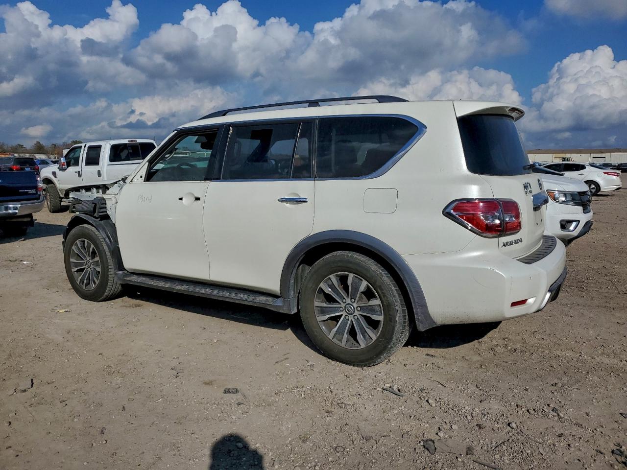 2020 NISSAN ARMADA SV photo 2